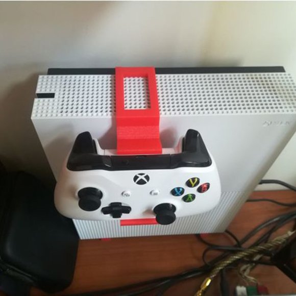 Microsoft Xbox One S Controller Console SnapOn Mount Stand Holder Gamepad Hanger - Picture 1 of 5